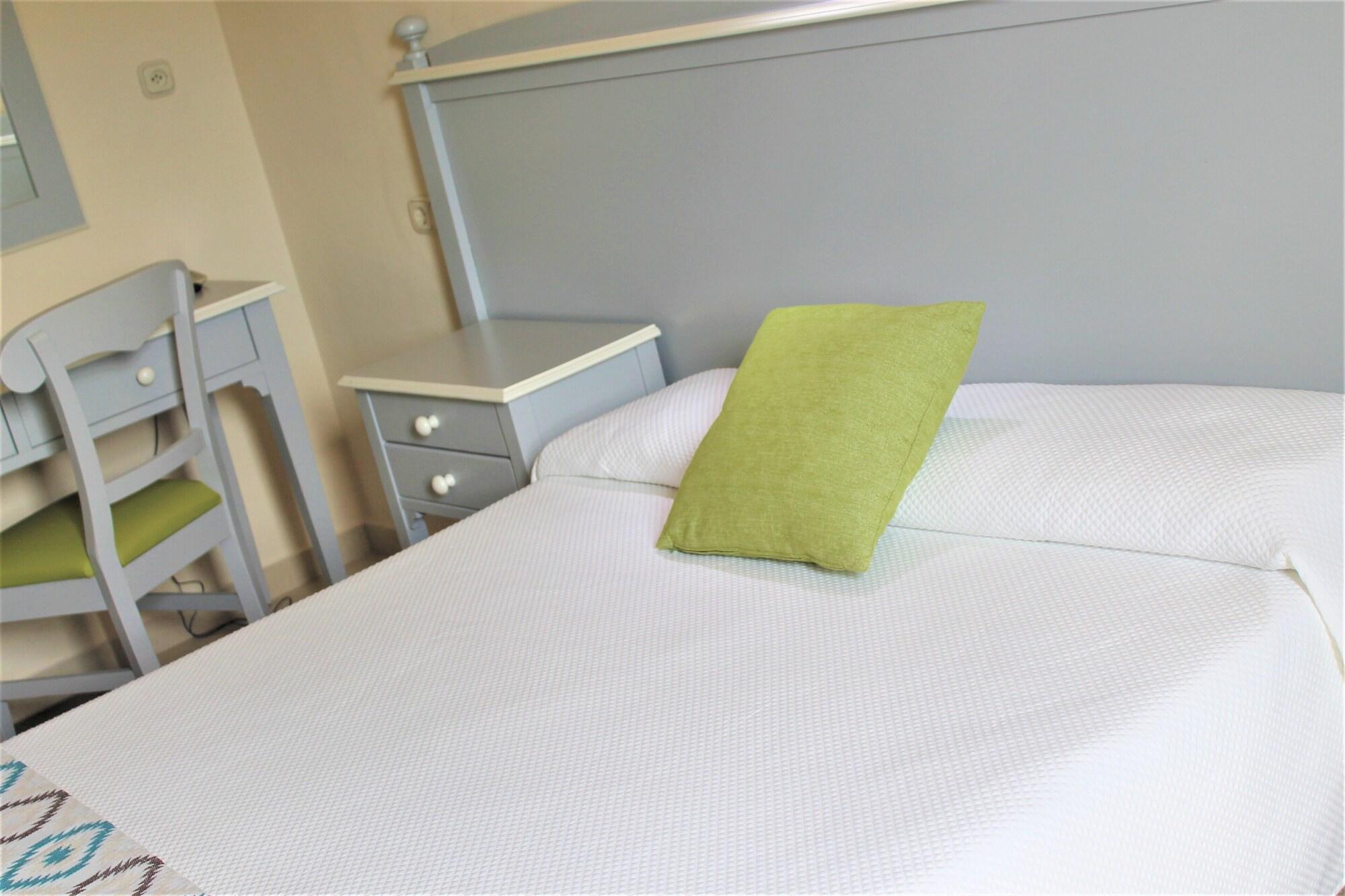 Hotell Playa Sol 2*